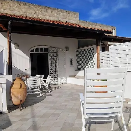 Gigi Centralissimo Ischia 公寓