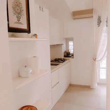 Gigi Centralissimo Lacco Ameno Apartmán *