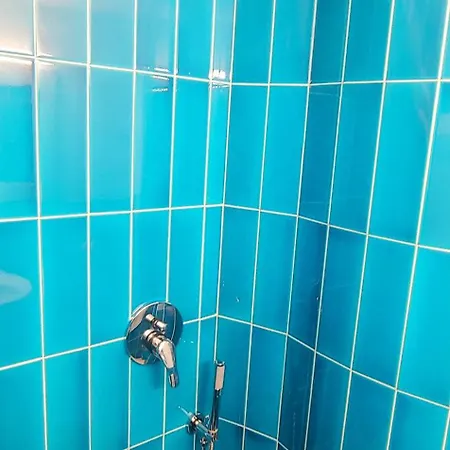 Gigi Centralissimo Ischia 公寓 *